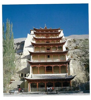 Treasures of Dunhuang Grottoes